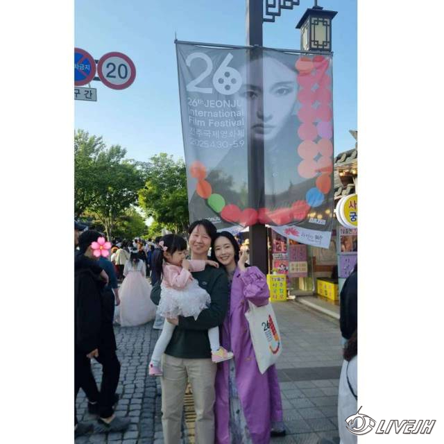 152048cdbdf07chdfcsd3d.jpg