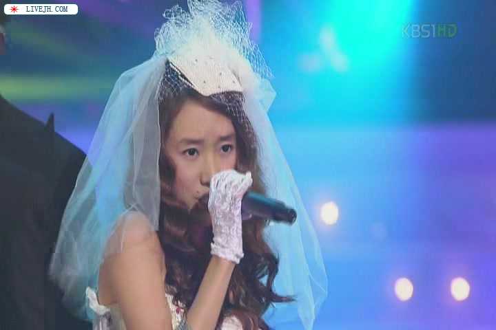 Summer Dance+Like a virgin 030824 ��ɴ�� KBS1[(007727)12-30-13].JPG