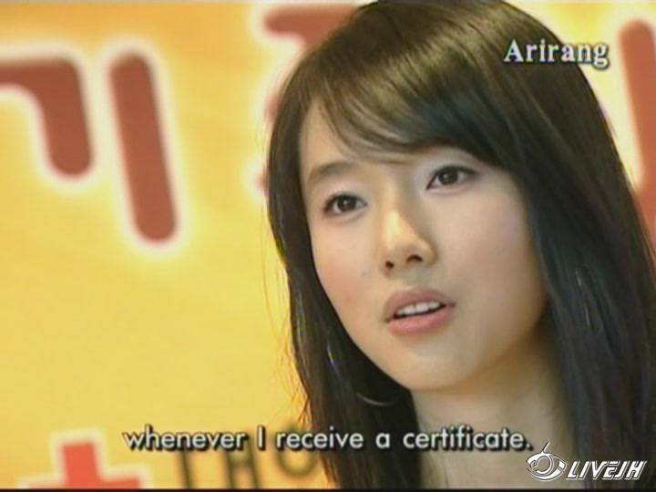 CF 2004��9��25�������Ͳμ����͵��ԵĻ[(001213)13-32-40].JPG